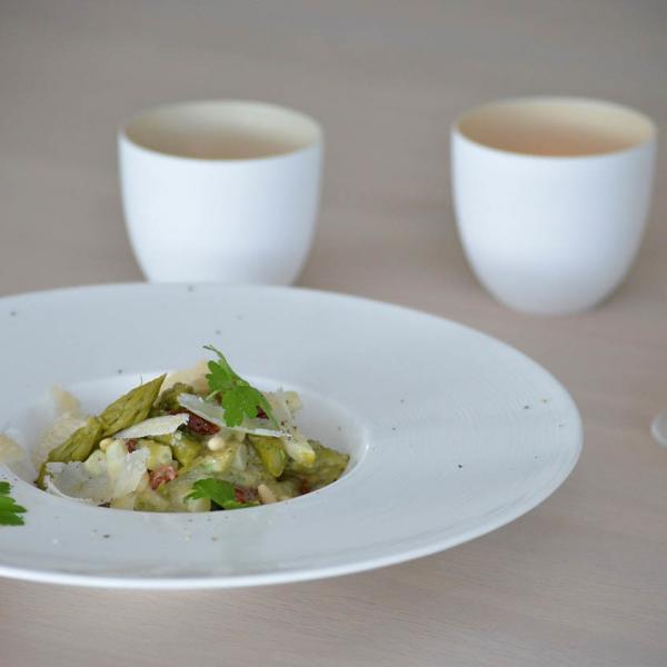 Marinierter Spargel mit getrockneten Tomaten - COOK+ENJOY