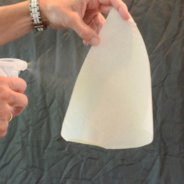 COOK and ENJOY Rezept Ziegenkäse in türkischem Blätterteig Teigblättr mit Wasser befeuchten