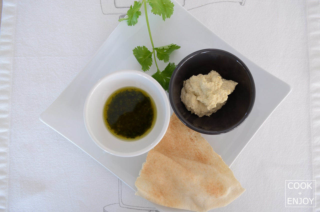 COOK and ENJOY Rezept Hummus-Kichererbsenmus mit Pesto und Fladenbrot