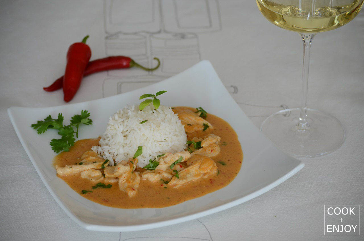 COOK and ENJOY Rezept Rotes Thai-Curry mit Kokossahne