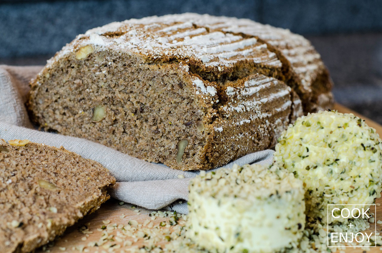 Roggen-Dinkel-Brot - COOK+ENJOY