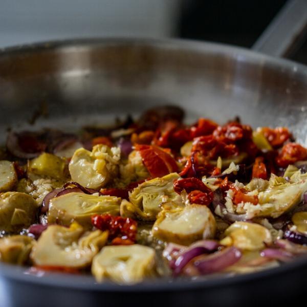 COOK and ENJOY Rezept Limabohnen mit Artischockenherzen und halbgetrockneten Tomaten Zubereitung